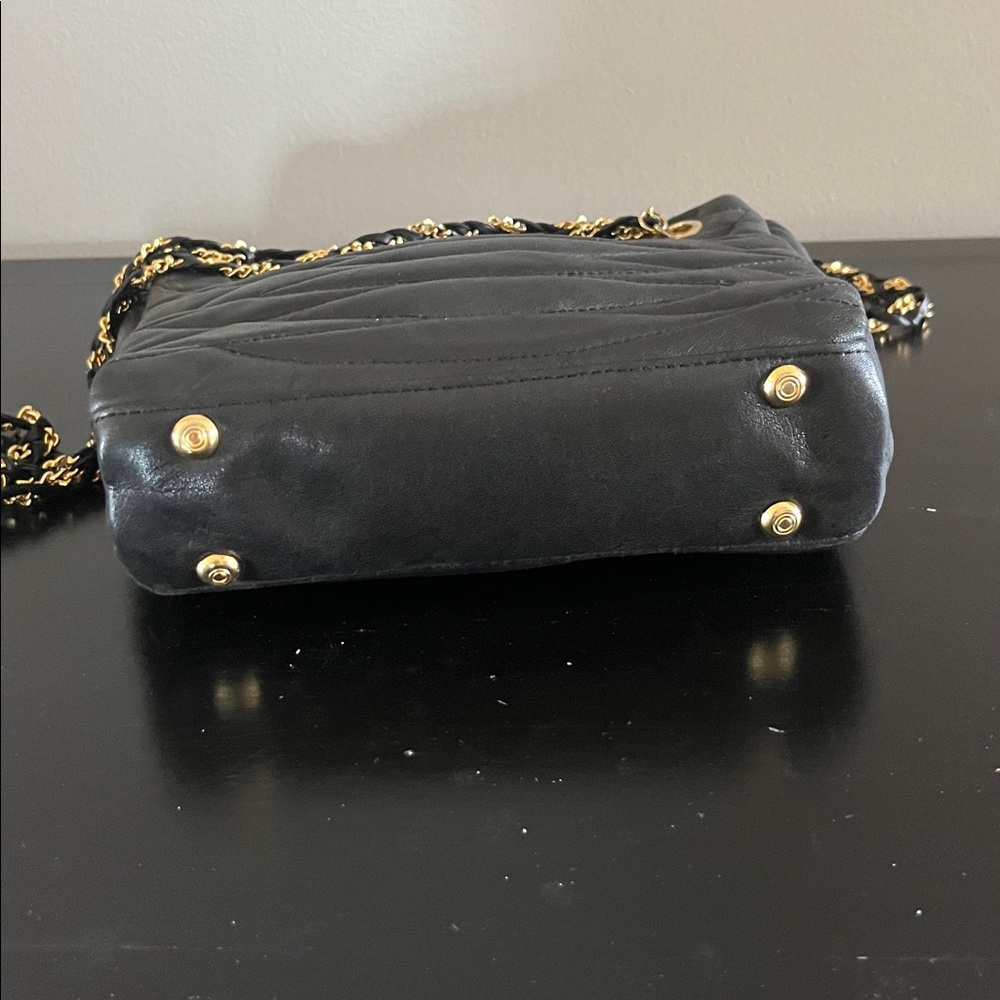 Vintage Black Quilted Shoulder Bag with Gold Accents - Picture 6 of 7